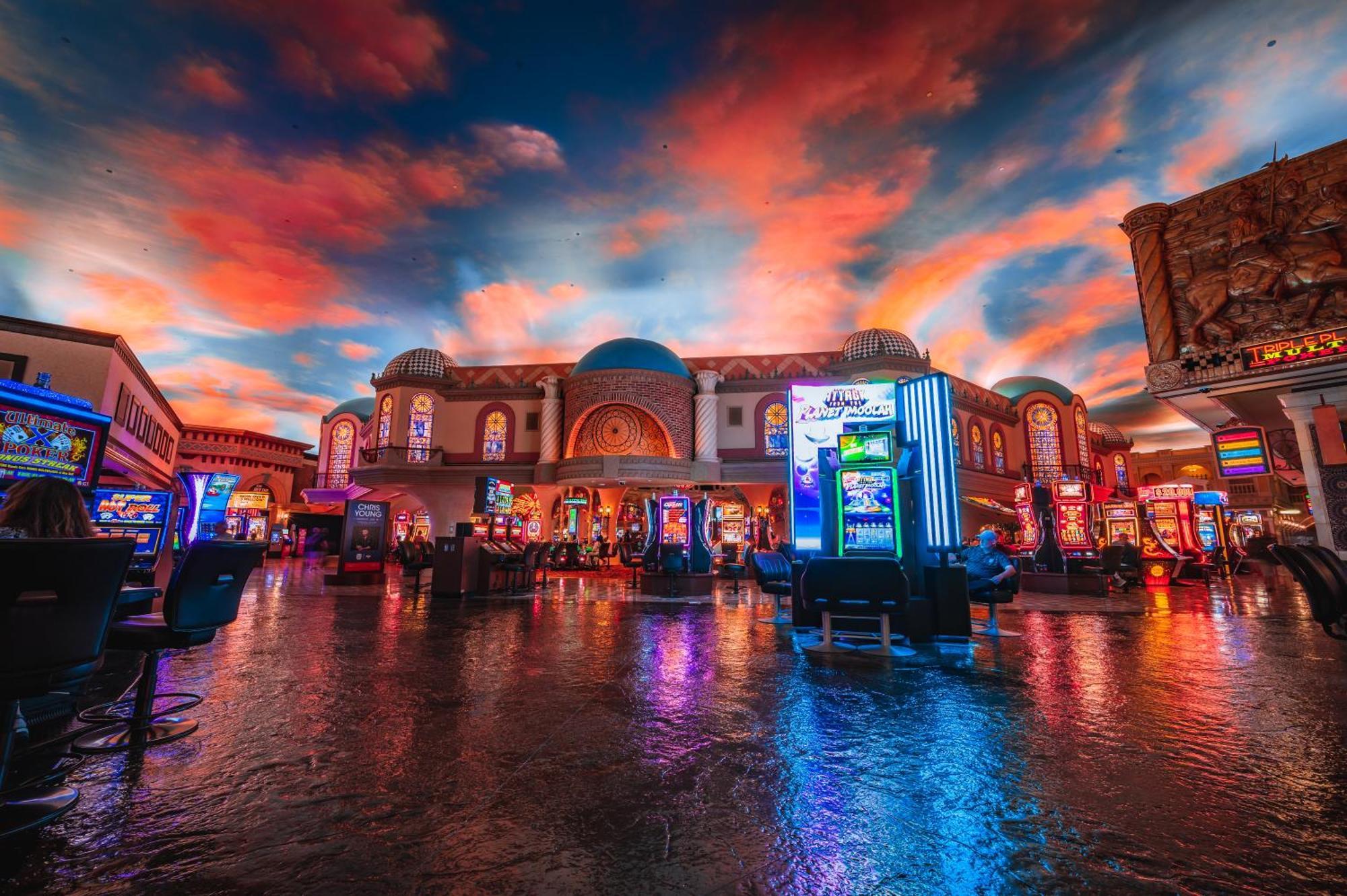 Sunset Station Hotel & Casino Las Vegas Exterior photo